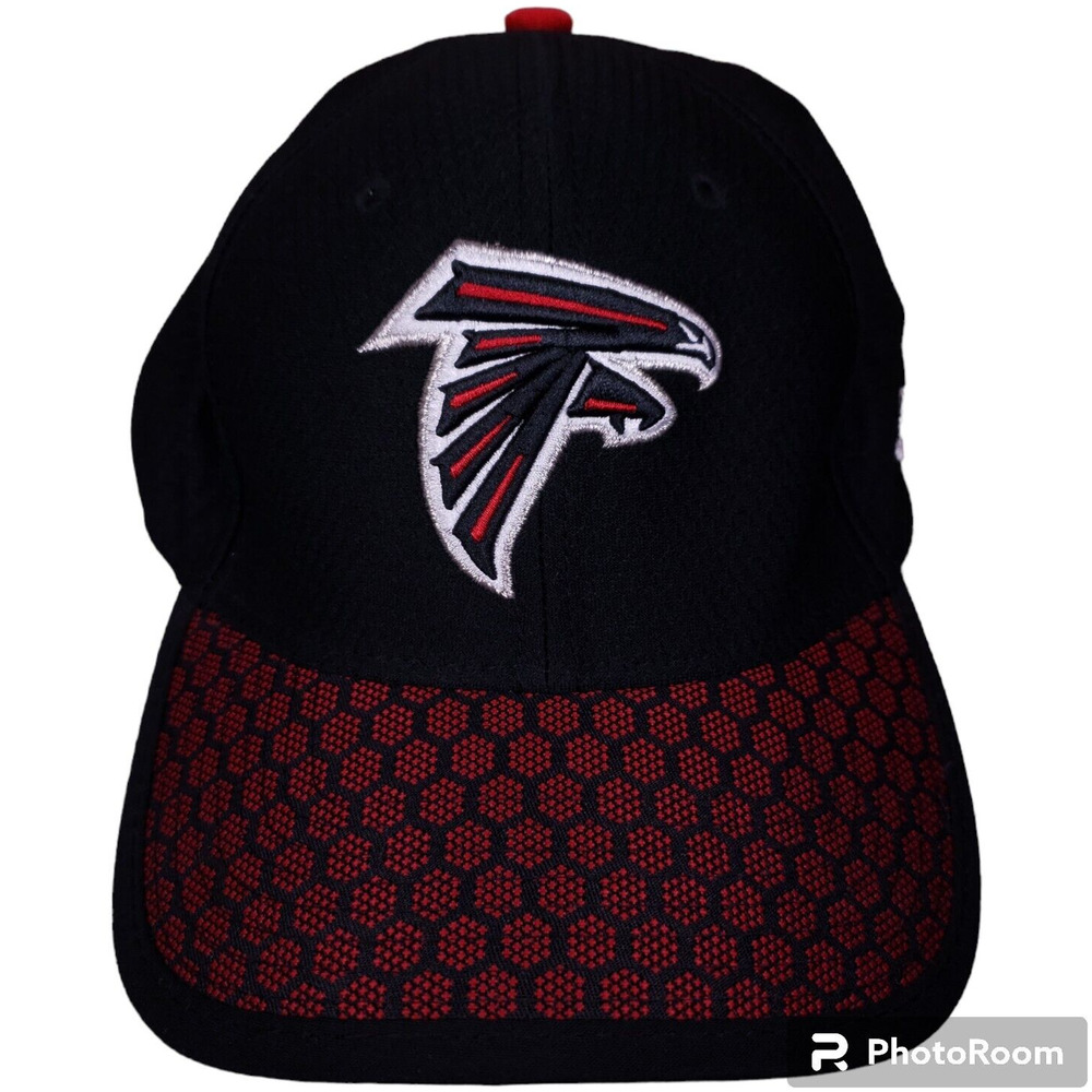 Atlanta Falcons NFL New Era 39THIRTY Flex Fit Hat Cap M/L Black & Red Honeycomb